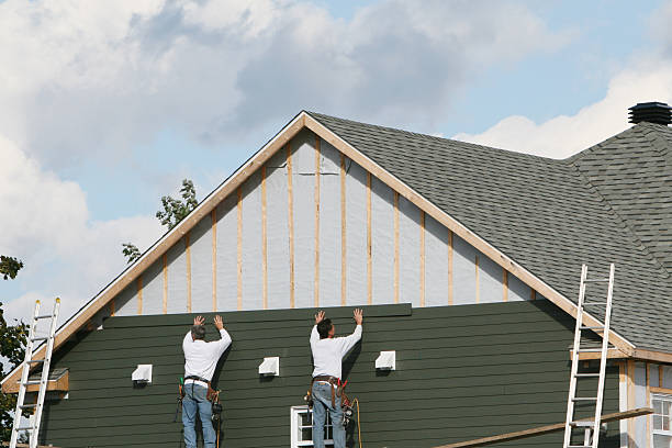 Professional Emergency Siding Repair technician working in Topsfield, MA